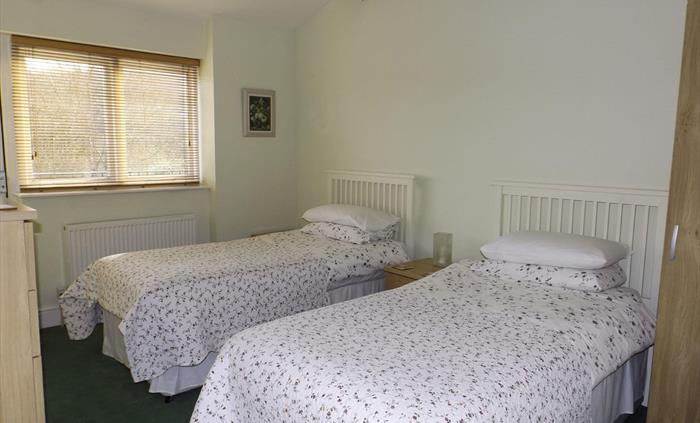Stables twin bedroom